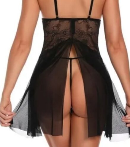 Servicii totale, suntem 2 fete,